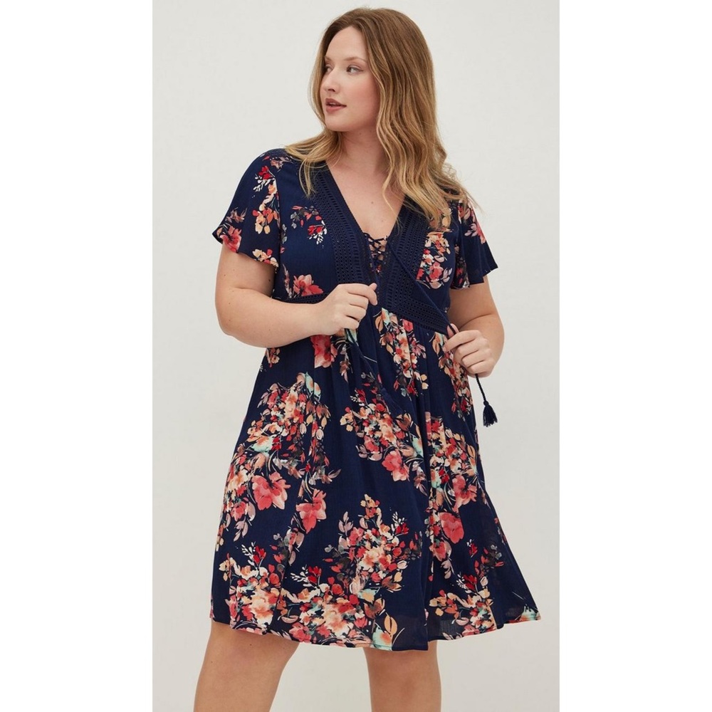 NWT Torrid Mini Gauze Lace Up Skater Dress Sz 1X Navy Blue Floral Print Boho